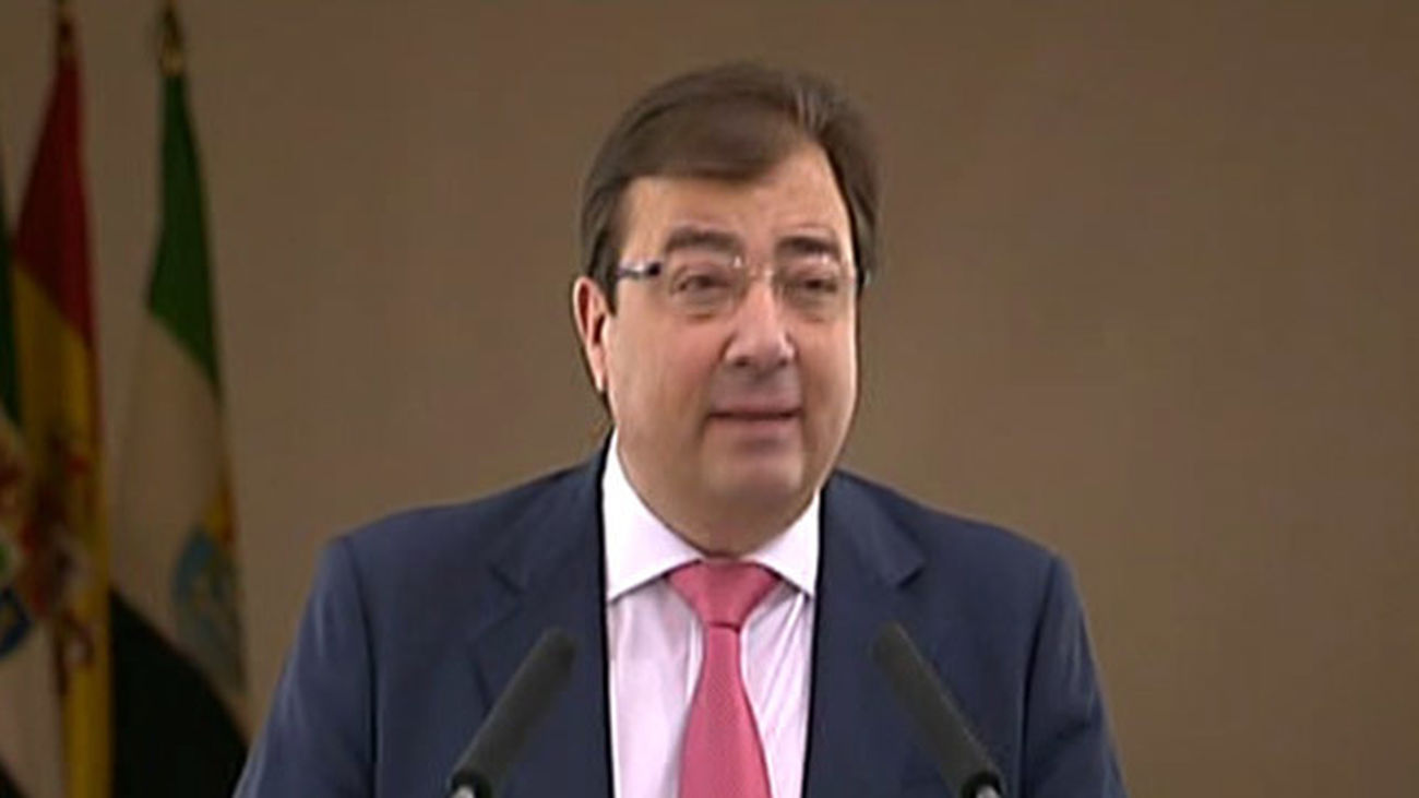 Fernández Vara: "Por favor, no hagamos boicot a los productos catalanes"