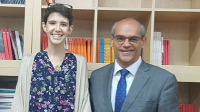 Hablamos con Carlota Monedero, la mejor nota de la Universidad, y con el consejero Van Grieken