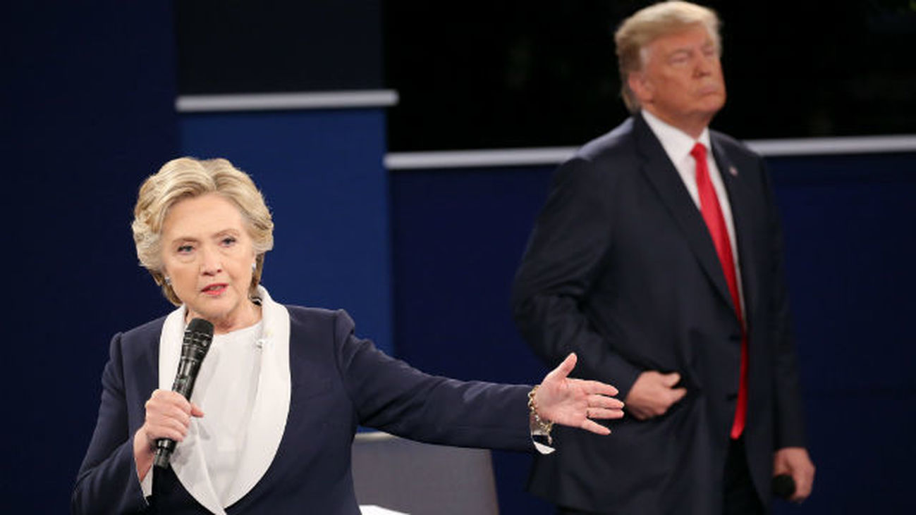 Hillary Clinton asegura que el Trump del vídeo es exactamente "quien Donald Trump es"