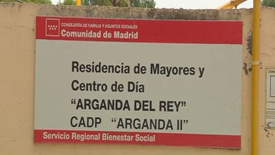 Izquierdo niega que haya falta de personal en la residencia de Arganda