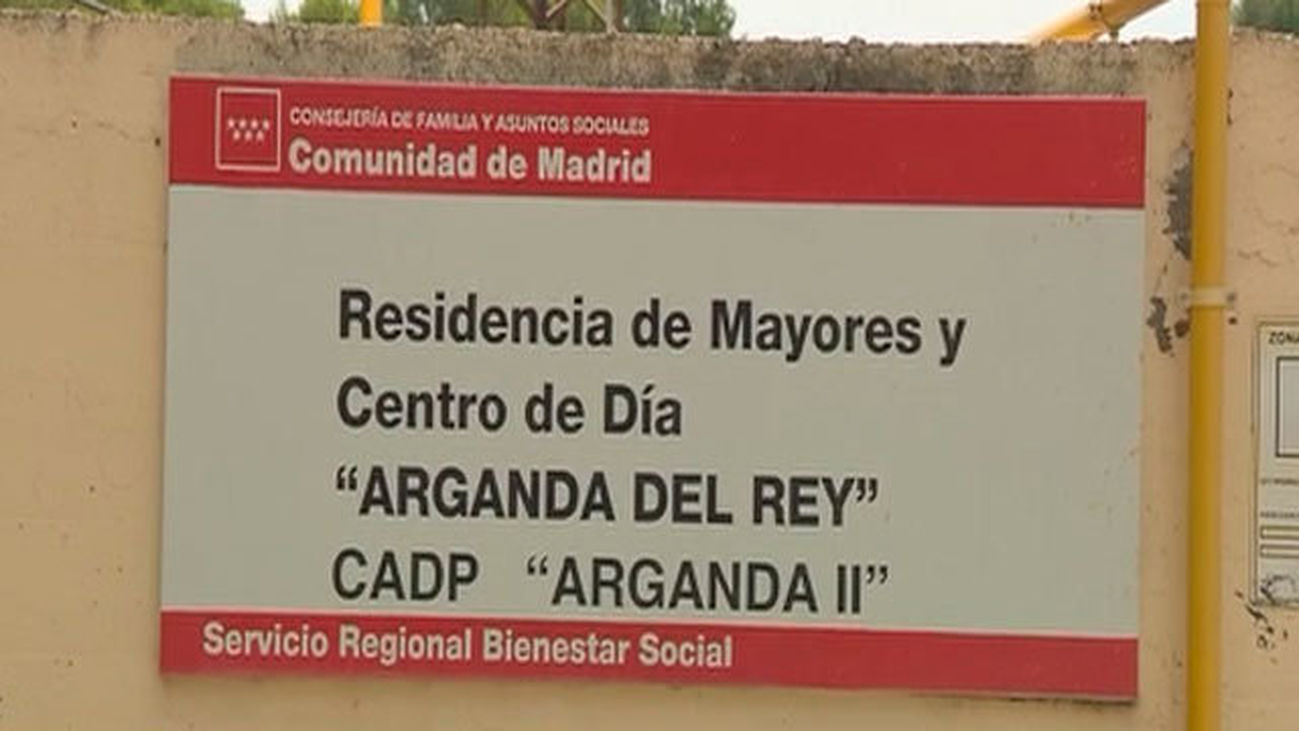 Izquierdo niega que haya falta de personal en la residencia de Arganda