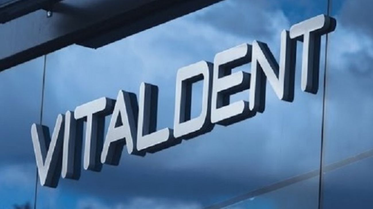 La Juez que investiga el fraude de la cadena dental Vitaldent, cita a declarar a cinco responsables de la empresa