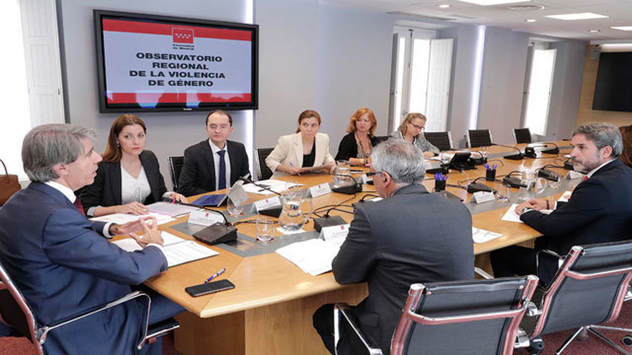 Madrid modificará la ley para dar prioridad a las víctimas de la violencia machista en el acceso a vivienda pública