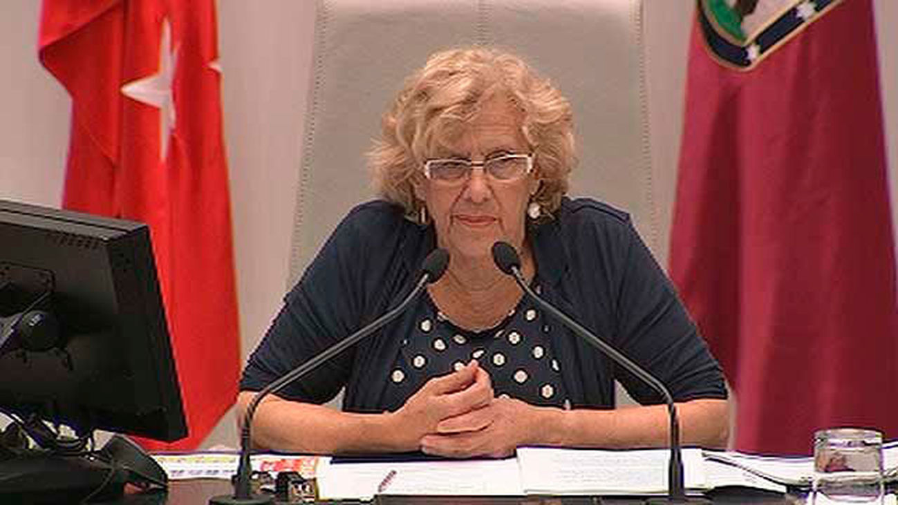 Manuela Carmena deja, por primera vez, la puerta abierta a su reelección en el cargo