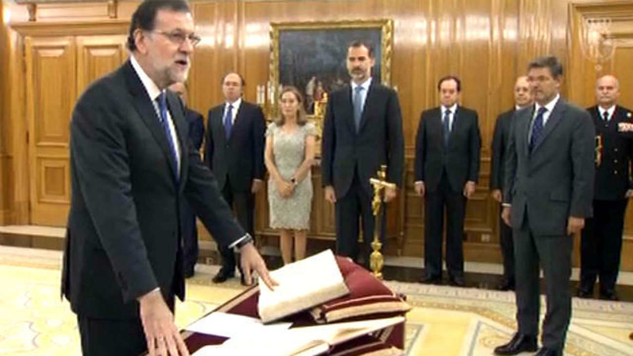 Mariano Rajoy jura su cargo ante el Rey Felipe VI como presidente del Gobierno