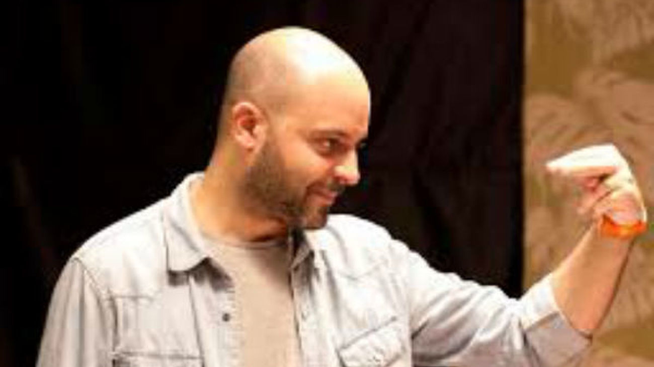 Miguel A. Cárcano, director teatral, nos habla de su obra en el Teatro Lara de Madrid