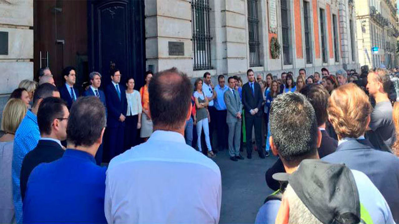 Minuto de silencio en Madrid por las víctimas de Orlando