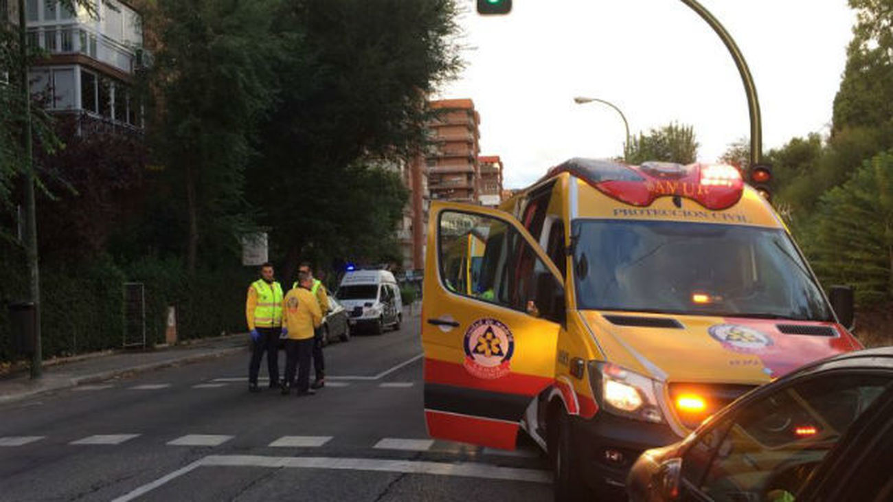 Muere un hombre tras ser atropellado por una furgoneta en el Barrio del Pilar