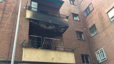 Muere una mujer tras incendiarse su piso en Carabanchel