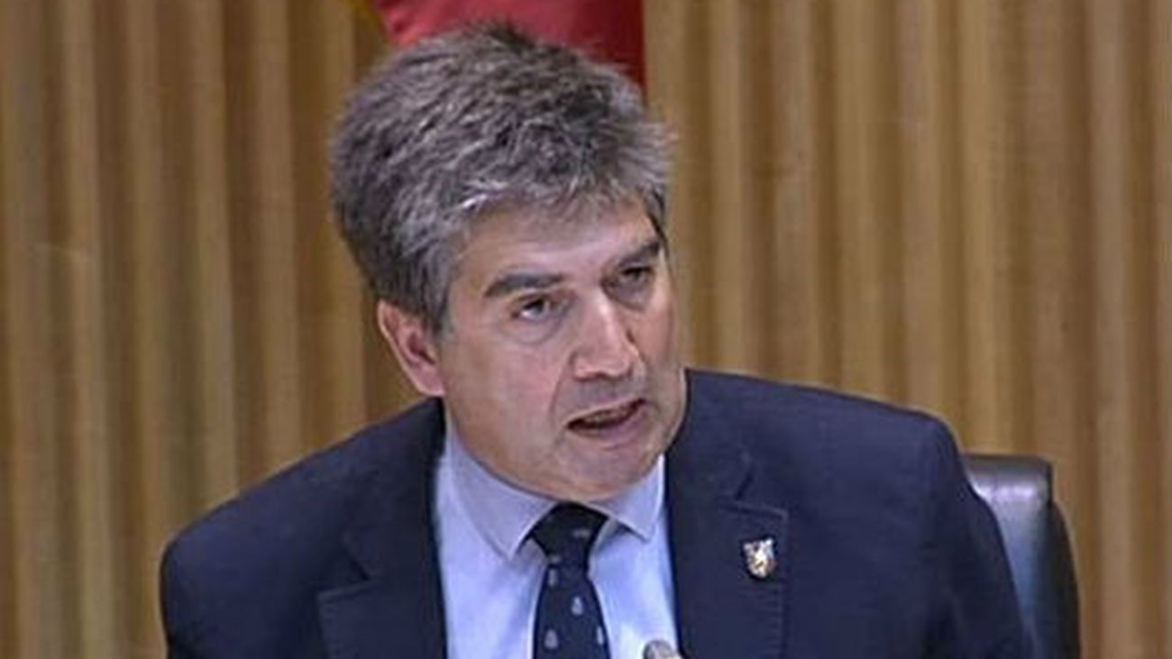 El PSOE pide a Cosidó que explique en el Congreso el motín del CIE de Aluche