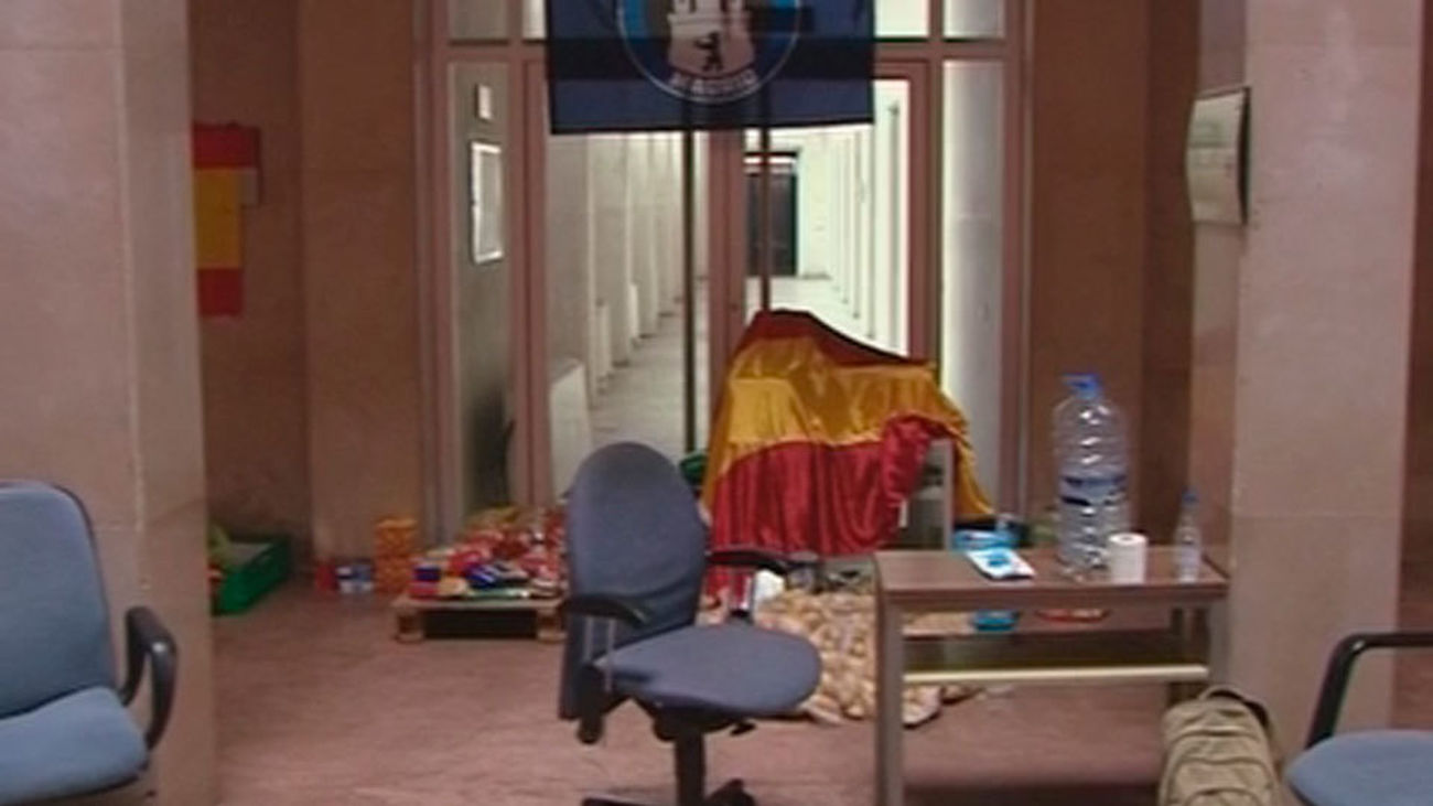 PSOE, PP y C's instan al ayuntamiento culminar el desalojo de inmuebles municipales ocupados