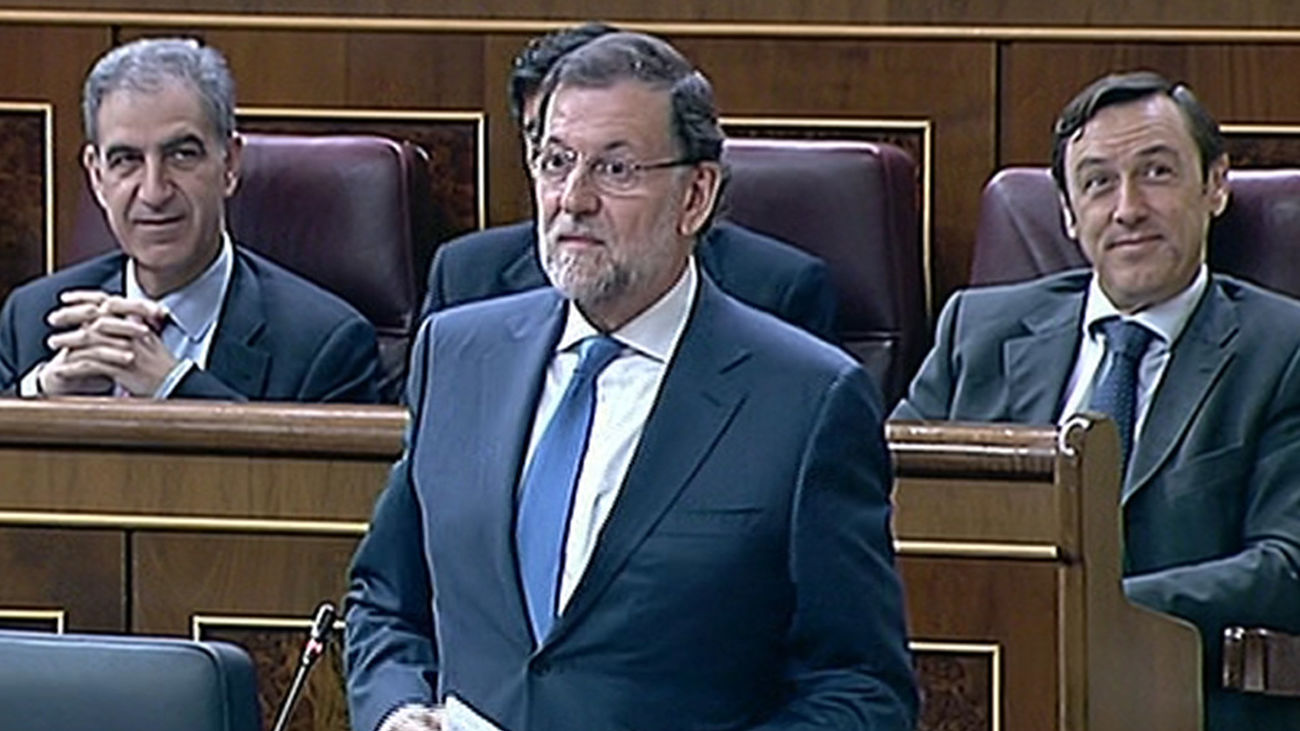 Rajoy dice que el Gobierno estudiará nueva bajada de impuestos