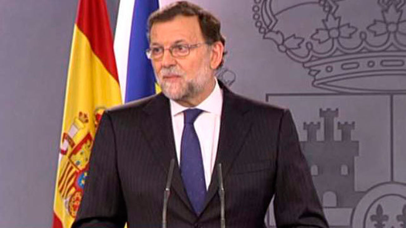 Rajoy cree que una alianza de izquierdas del PSOE con Podemos y los independentistas sería muy negativo para nuestro país