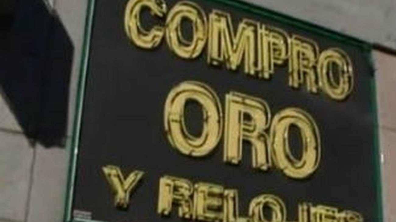 Revientan una cámara acorazada de una joyería en Carabanchel y se llevan casi medio millón de euros