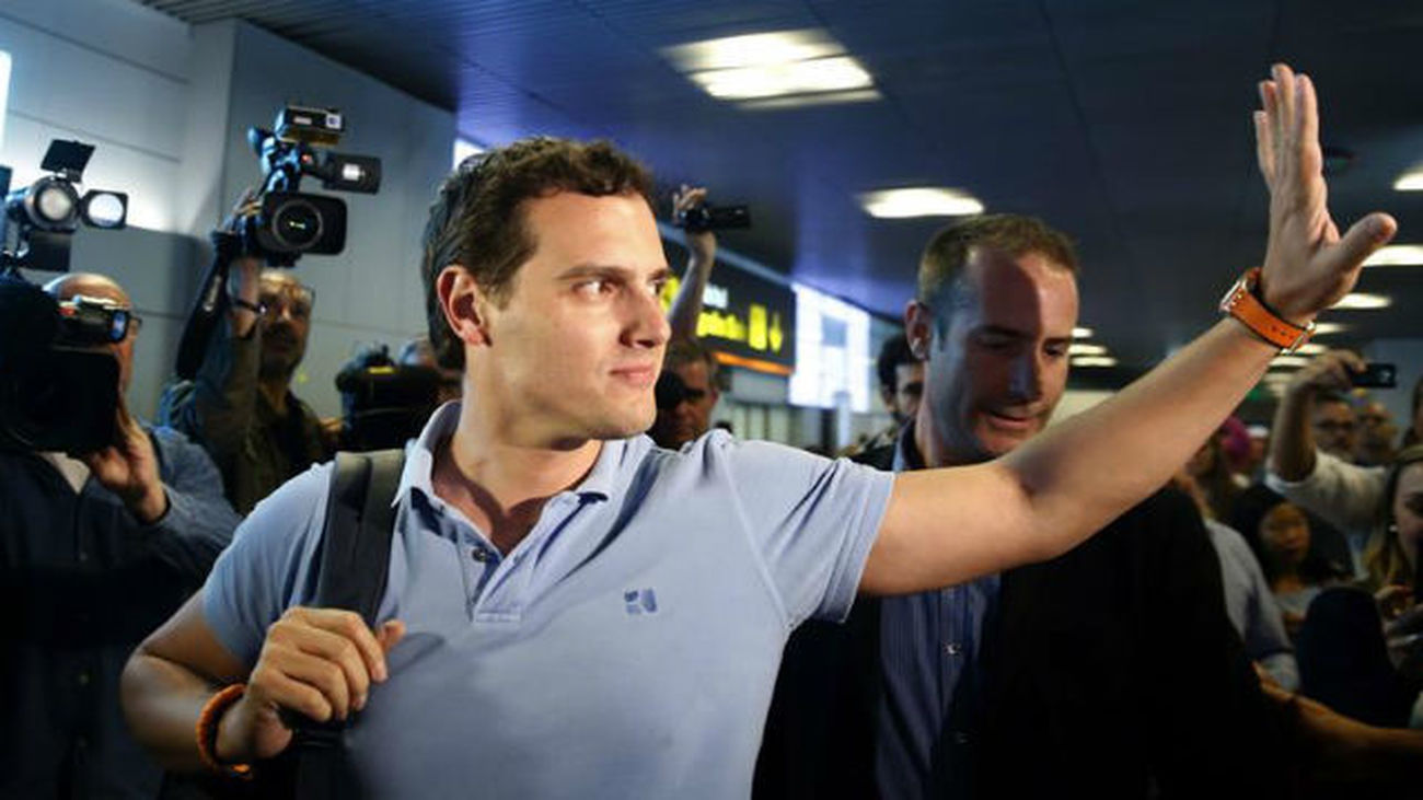 Rivera deja Venezuela sin fe en el diálogo y comprometido con divulgar la situación