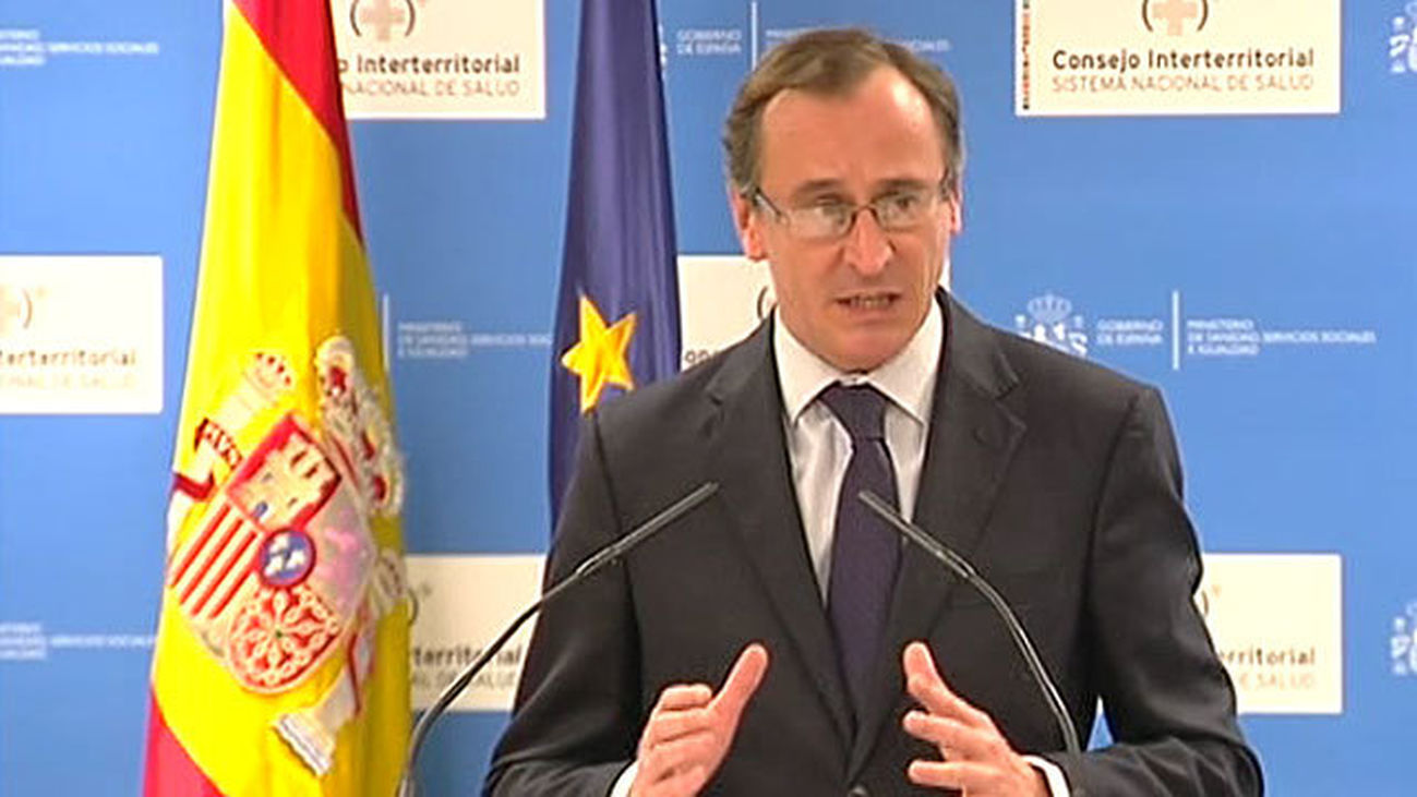 El ministro de Sanidad, Alfonso  Alonso, se reúne hoy con las comunidades autónomas para  analizar el Plan Estratégico para el