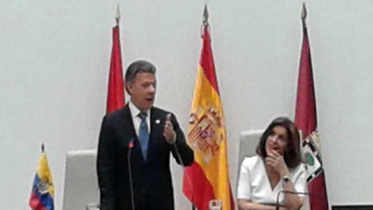 Santos afirma que se mantiene el cese al fuego bilateral y definitivo con las FARC