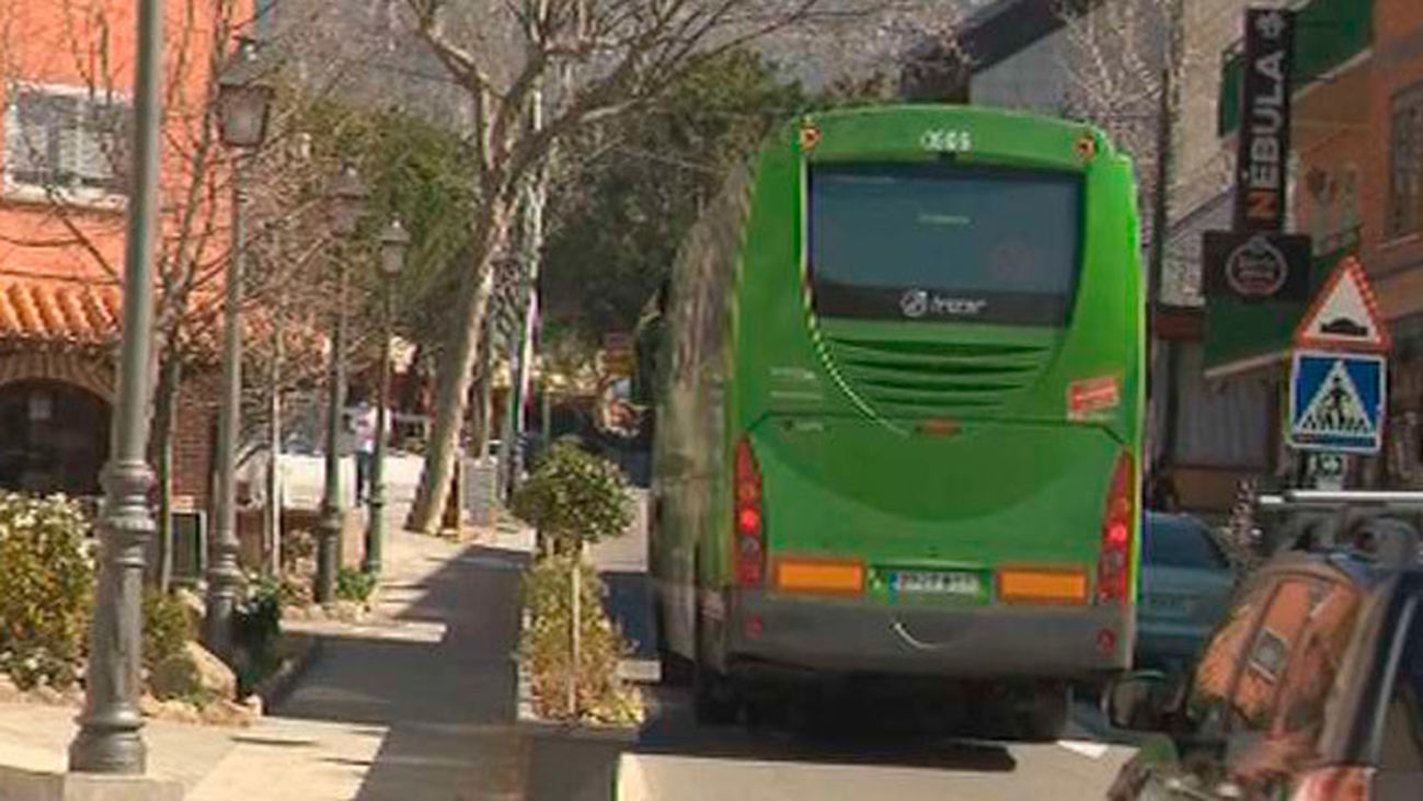 Servicios mínimos de hasta el 60% para la huelga de autobuses Larrea