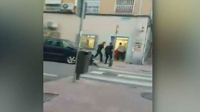 Vecinos de Villaverde Bajo se recuperan del susto que se llevaron durante un intento de robo con disparos incluidos