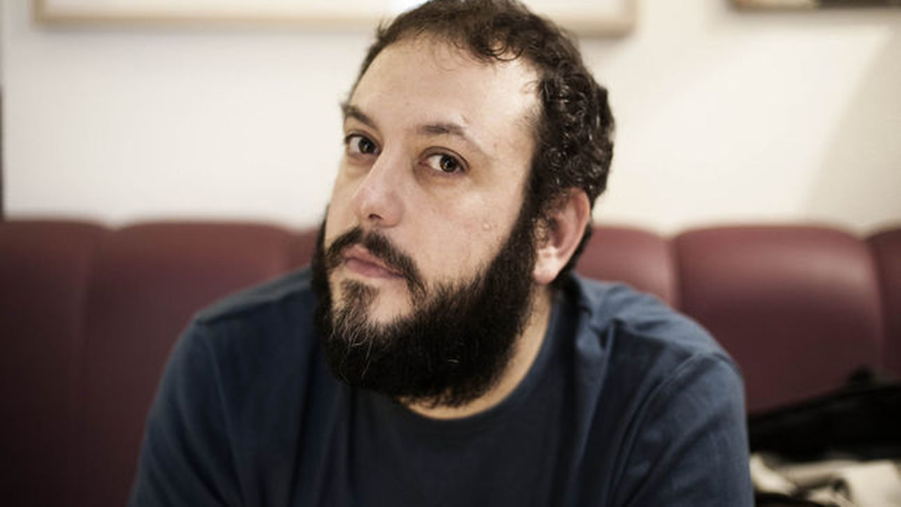 Zapata, de 'Ahora Madrid', renuncia como concejal de Cultura pero mantendrá su acta