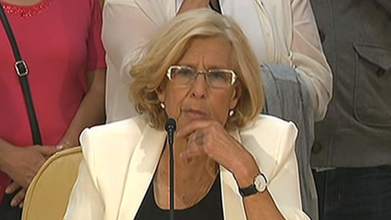 La alcaldesa de Madrid, Manuela Carmena, quiere pasar página de polémicas y abrir capítulo de trabajo