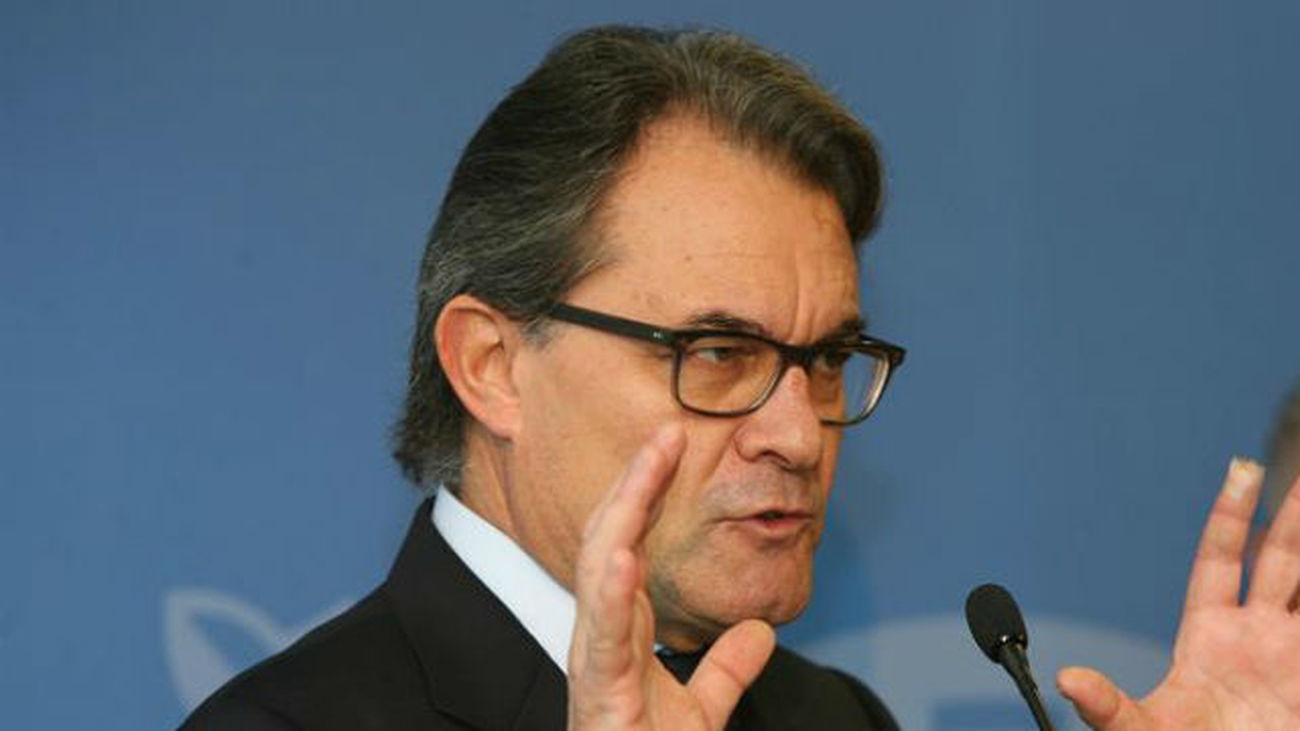 Se apuran los plazos para formar gobierno en Cataluña