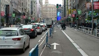 El ayuntamiento reformará las aceras de Gran Vía para facilitar su peatonalización parcial
