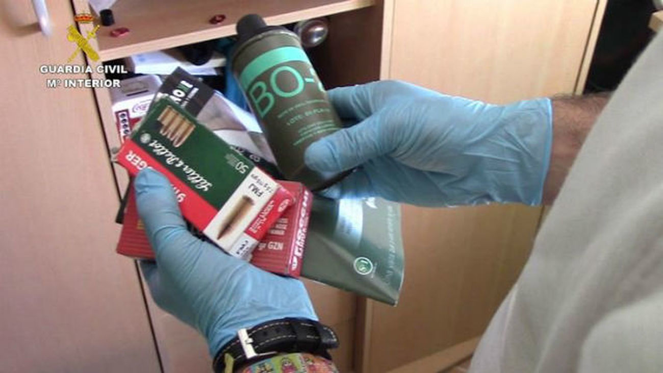 Tres detenidos en Madrid por subir a Youtube vídeos que enseñaban a fabricar explosivos