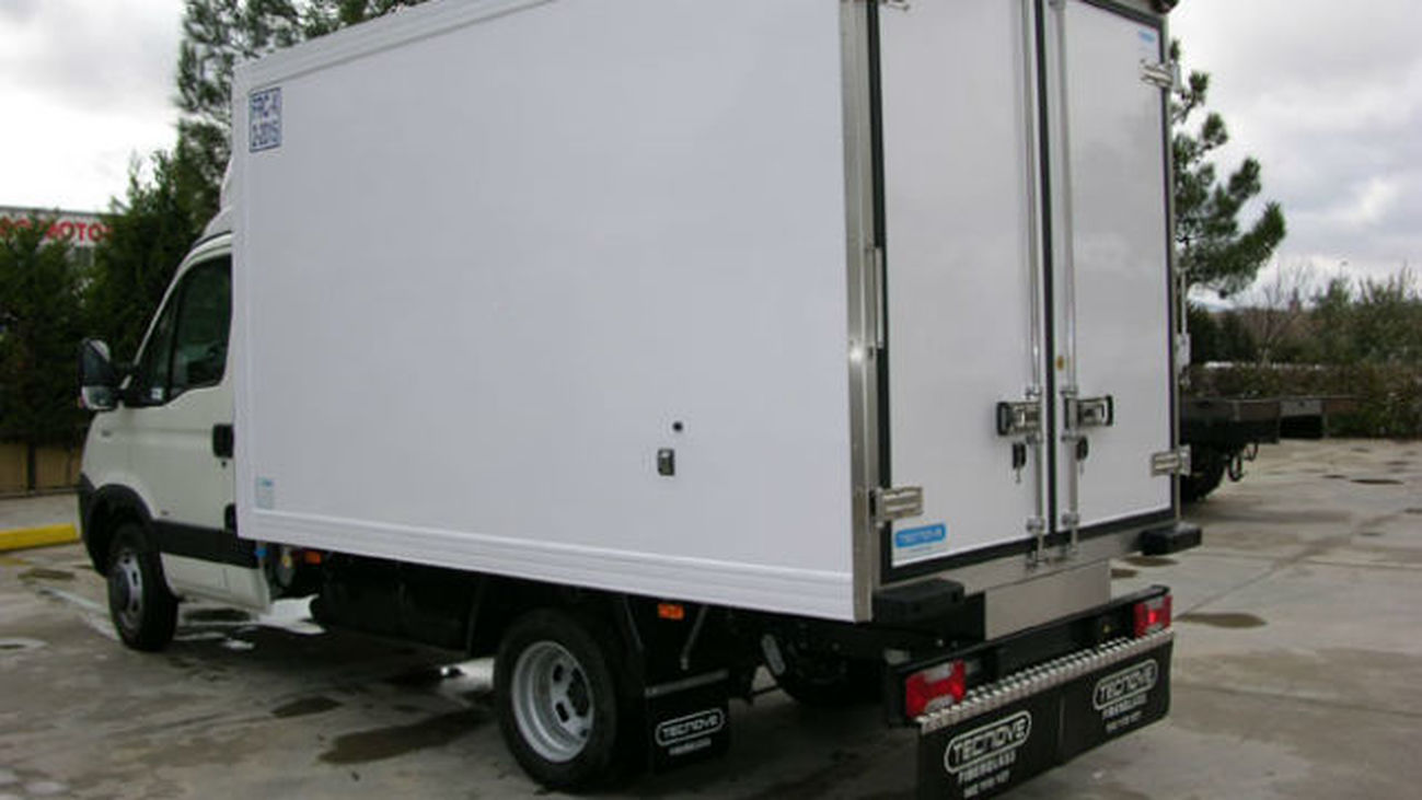 Cuatro detenidos por asaltar furgones de reparto con un arma de fuego y un hacha