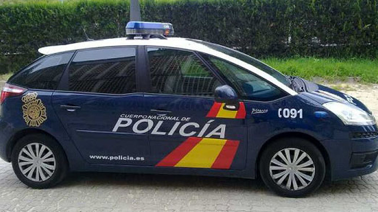 Dos detenidos por vender droga en una tienda de chuches en Cañada Real