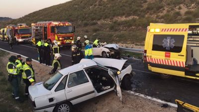 Dos heridos graves al chocar los coches que conducían en Chinchón