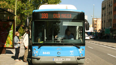 Siete líneas de la EMT intensifica su servicio a partir de hoy