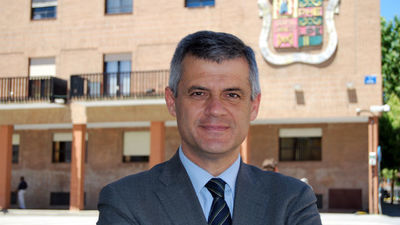 La prioridad del alcalde de Móstoles es recuperar el suministro eléctrico en las viviendas