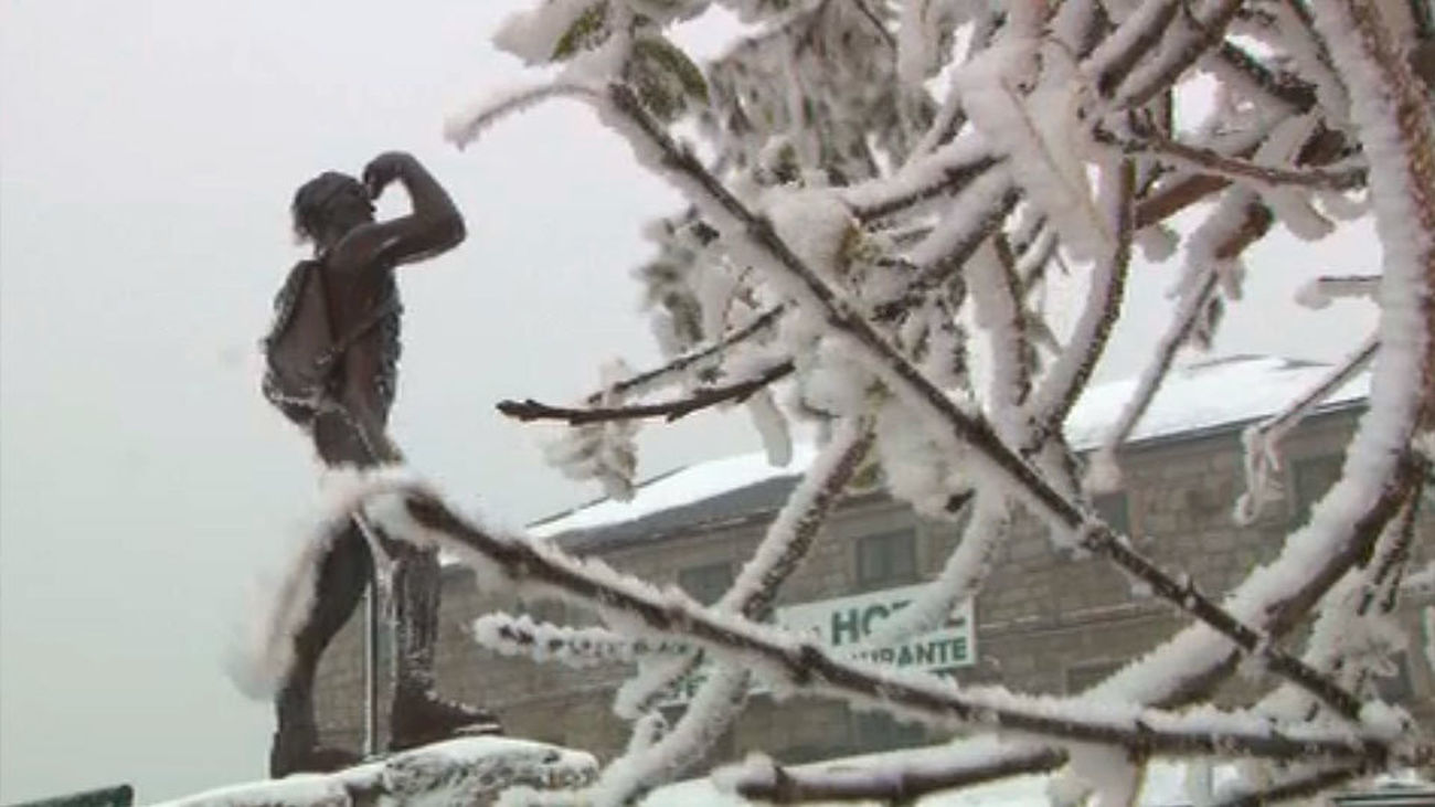 Los pueblos de la sierra de Madrid tiritan a causa de las bajas temperaturas