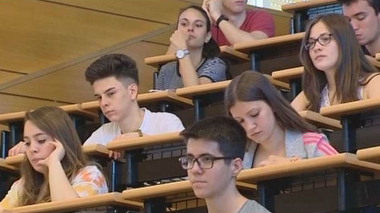 La selectividad se despide con más alumnos e incertidumbre ante la reválida