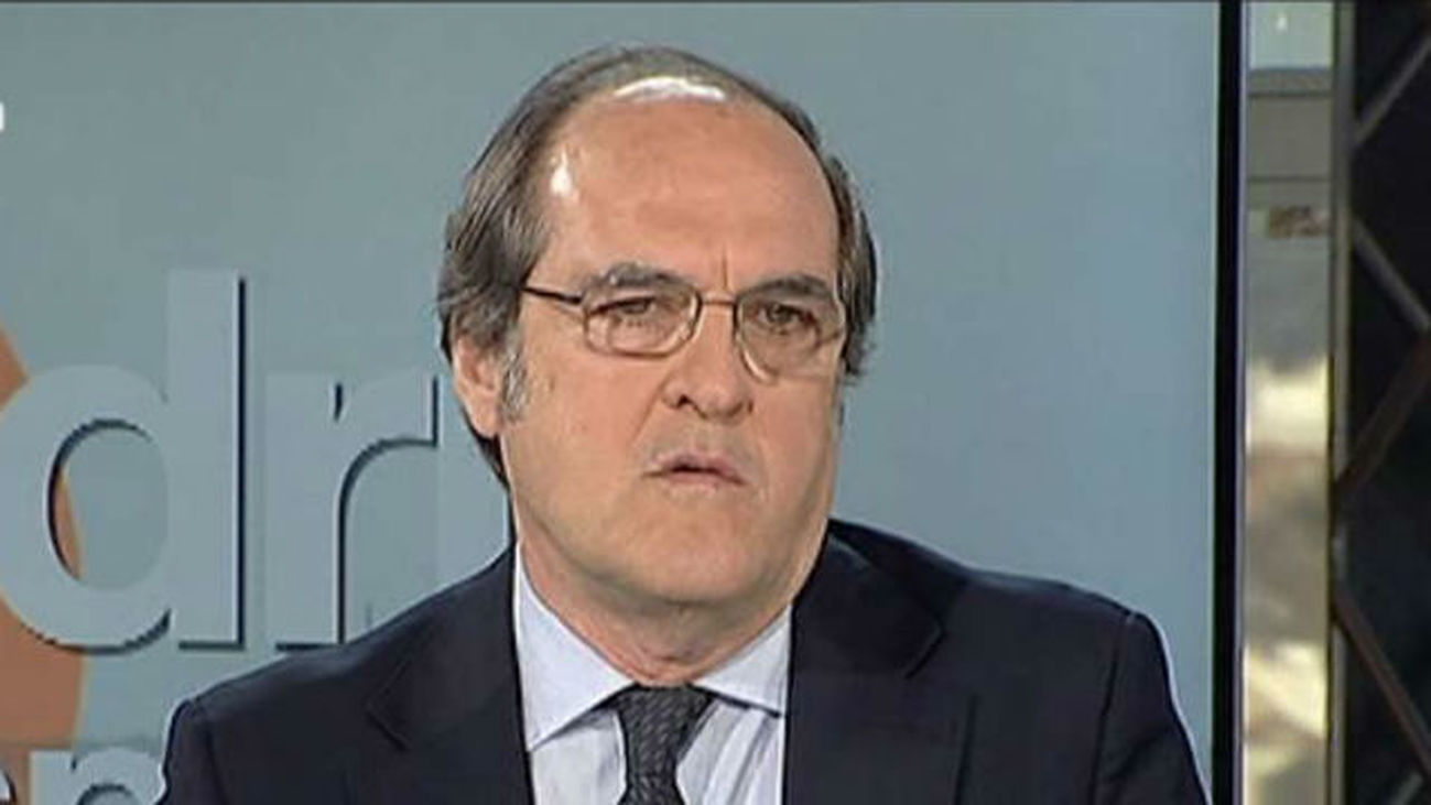 El candidato socialista a la Comunidad de Madrid Ángel Gabilondo promete una campaña limpia