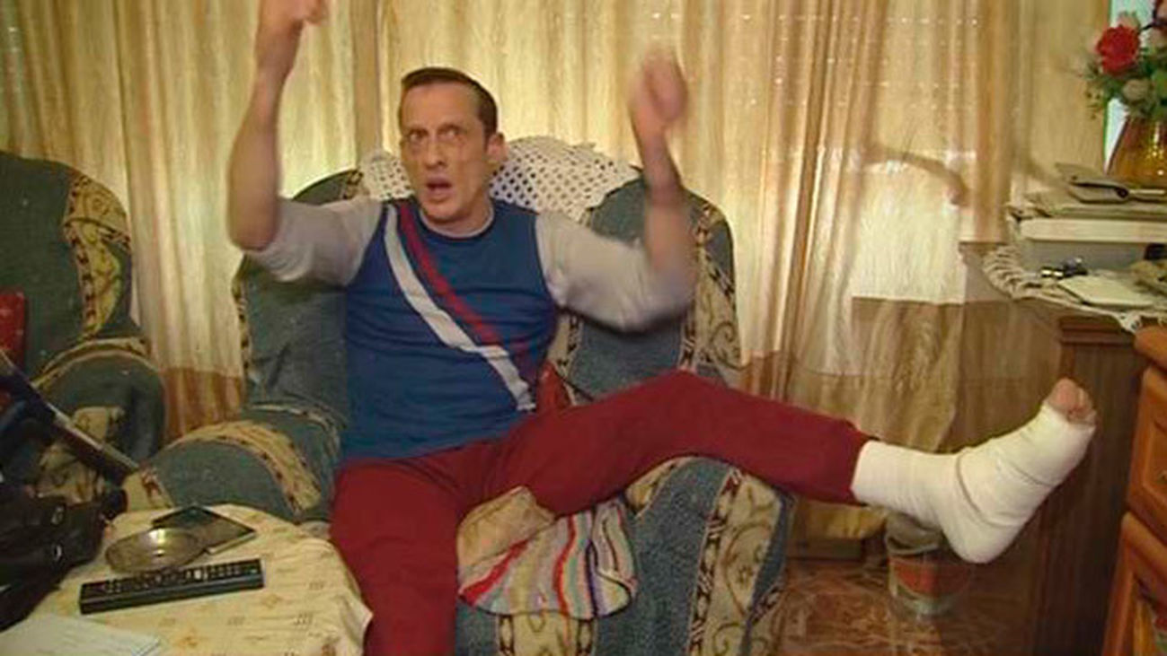 Un vigilante del metro, lanzado a las vías en Pinar de Chamartín por unos grafiteros