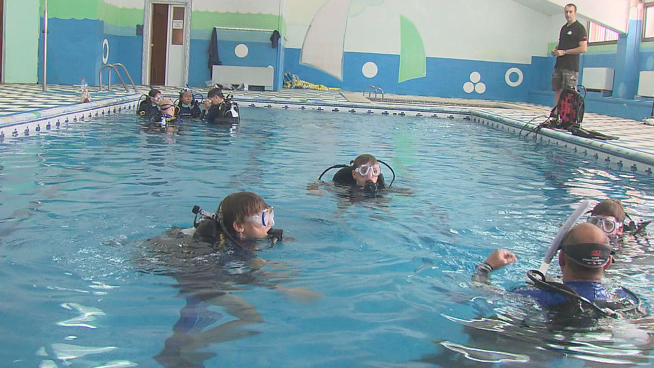 Un campamento escolar donde entranan como los austronautas