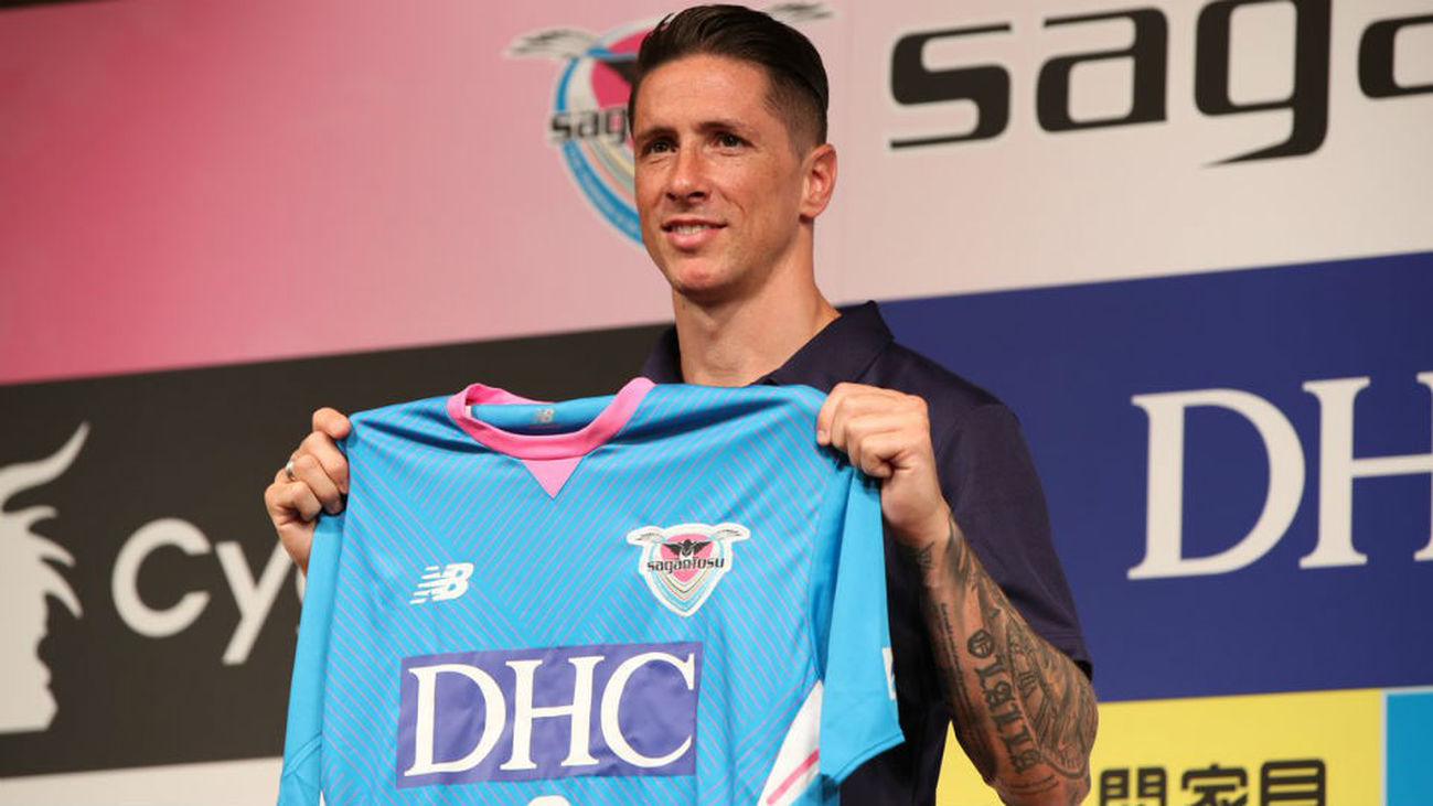 Fernando Torres desata la locura en Japón