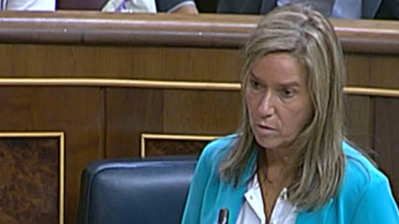 Ana Mato defiende su gestión