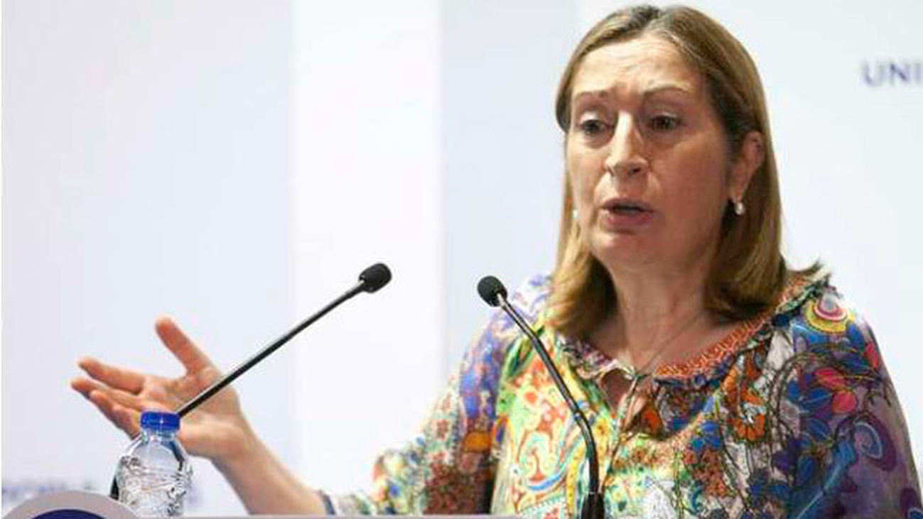 Ana Pastor dice que España tiene que aprender sobre racionalización de horarios