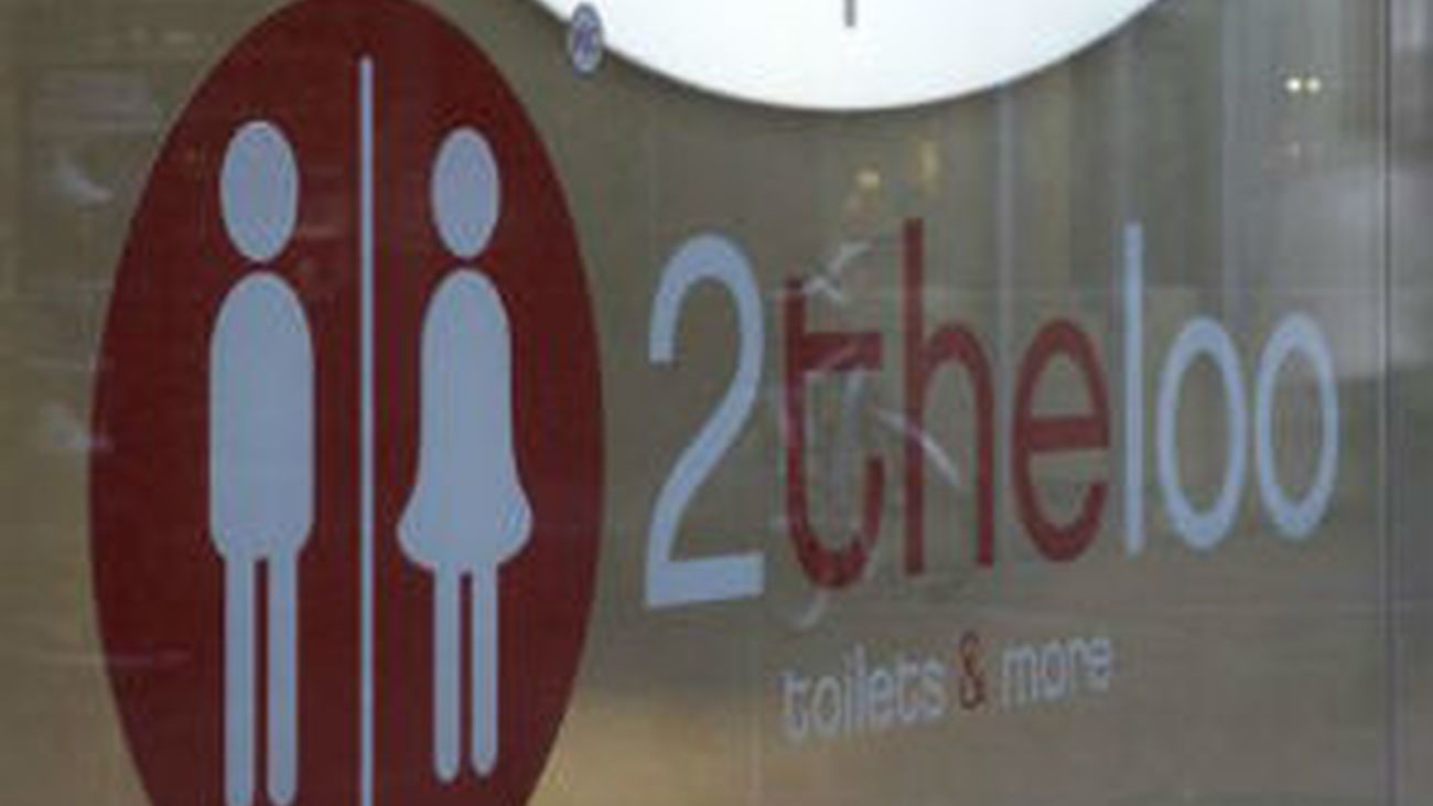 Baños de pago. El primer servicio en el que habrá que pagar, está en la estación de Atocha. 0,60 €