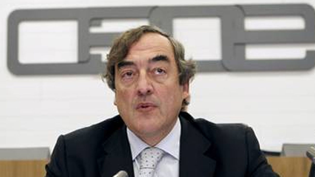 CEOE reduce al 1,2% la caída del PIB, pero cree que no se creará empleo hasta la segunda mitad de 2014