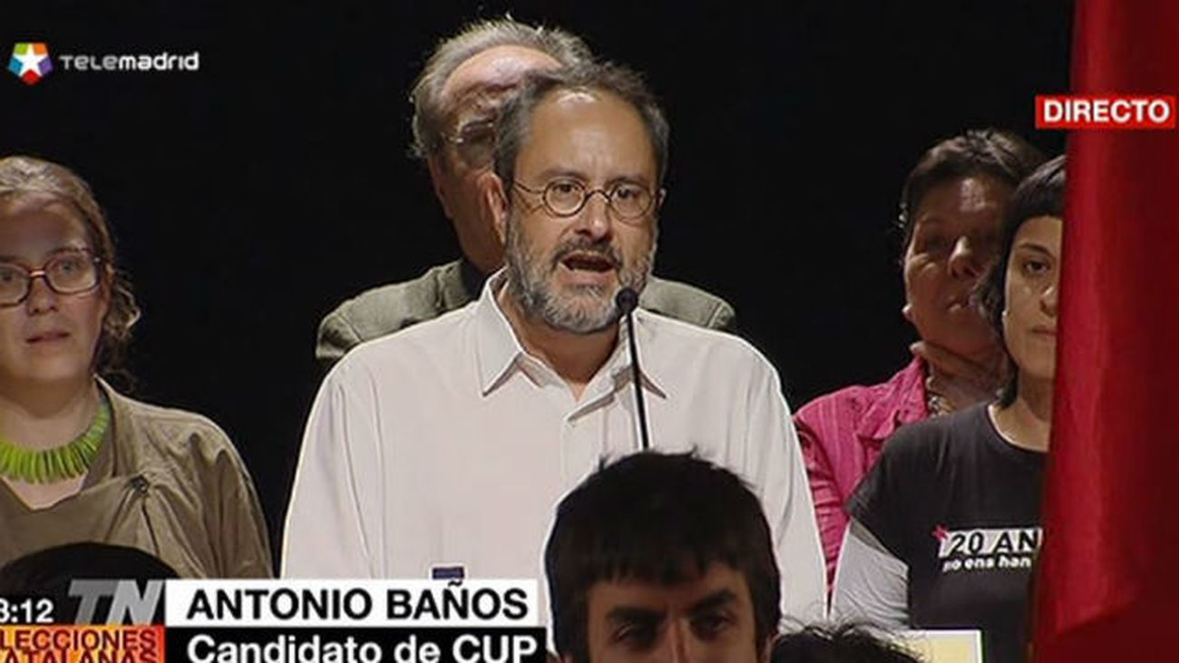 La CUP descarta declarar la independencia de Cataluña y veta a Mas, que insiste en ser presidente