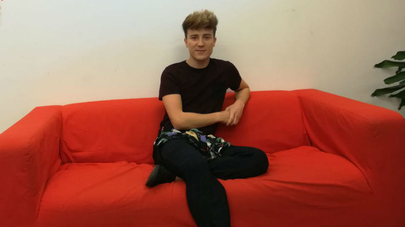 Carlos Marco, exAuryn, nos presenta el libro 'Qué hacer cuando'