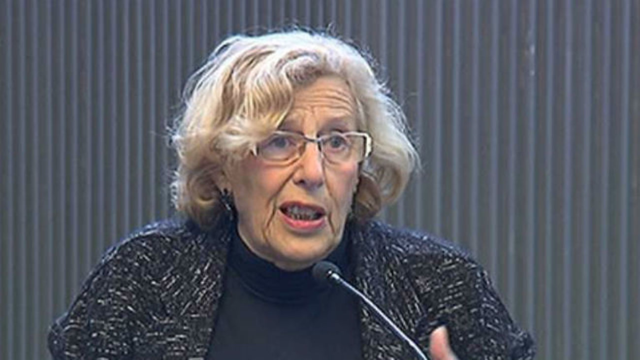 Carmena asegura que la limpieza de Madrid ha mejorado y la oposición se lo niega