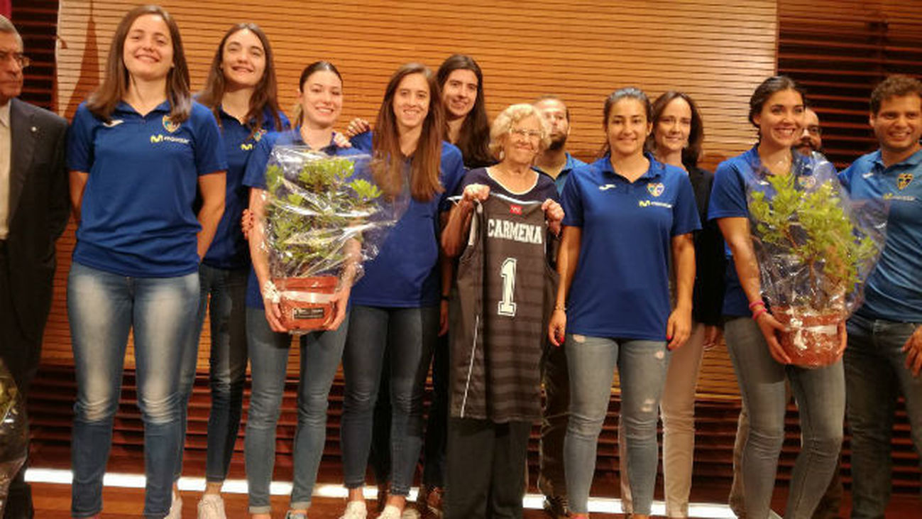 Carmena recibe al Estudiantes de Baloncesto Femenino