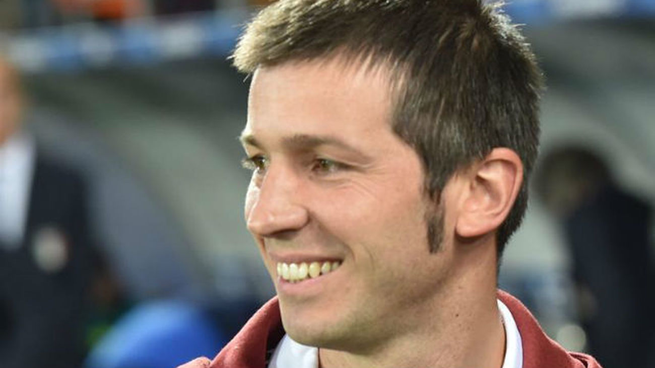 Celades: "El problema de Ceballos es que tiene unos compañeros que son muy buenos"