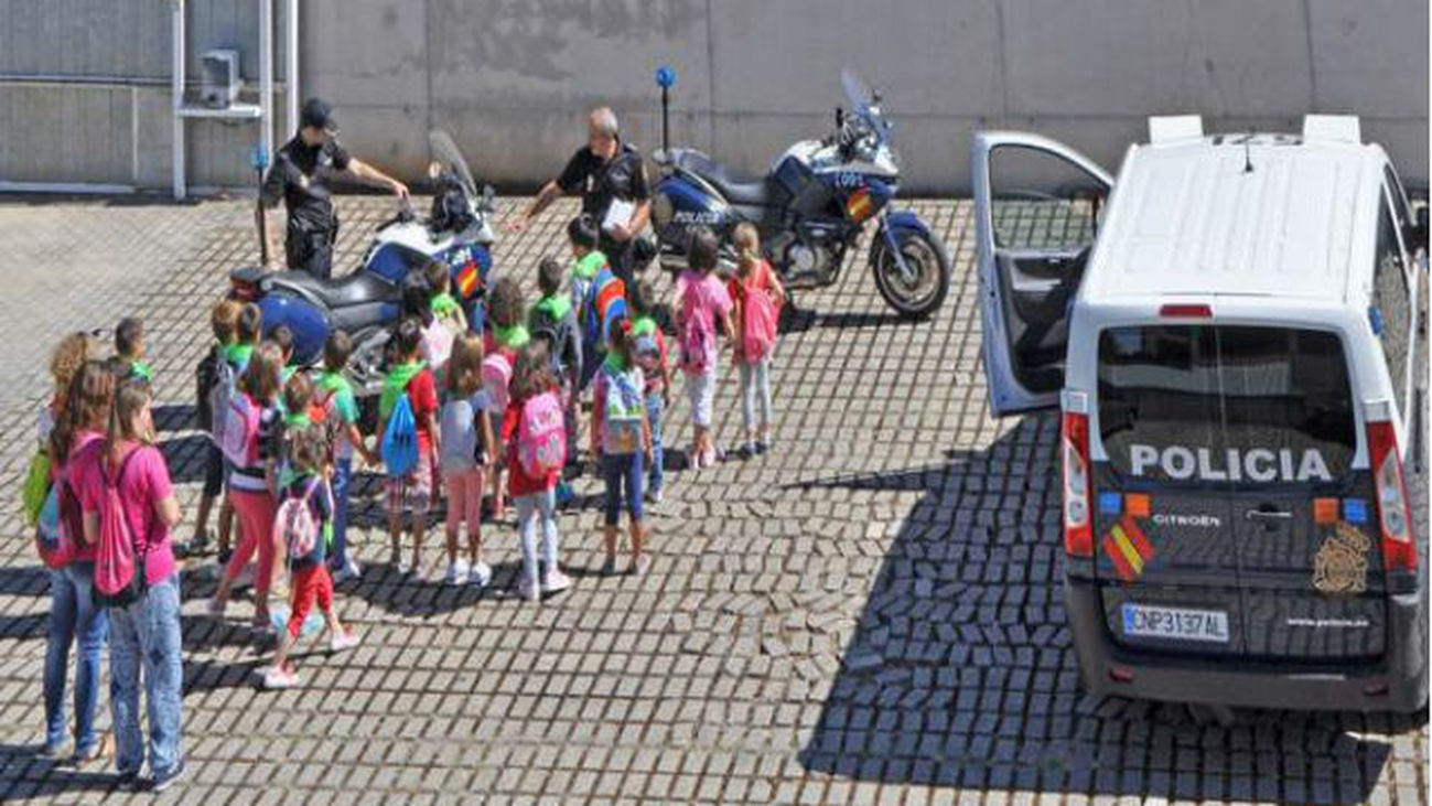 Cerco policial al pederasta en los colegios de Ciudad Lineal