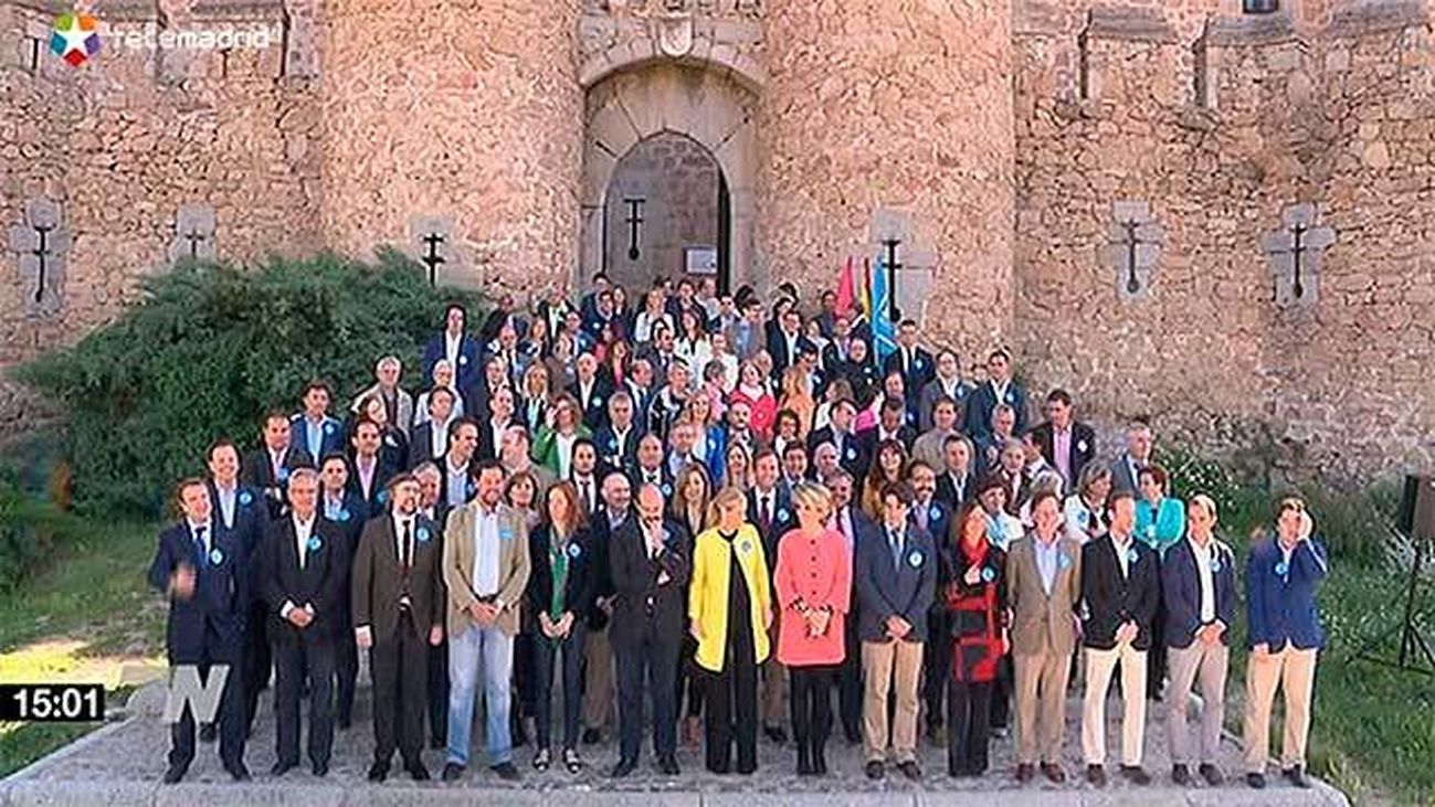 Cifuentes y Aguirre, en Manzanares El Real con los 179 alcaldables de la región